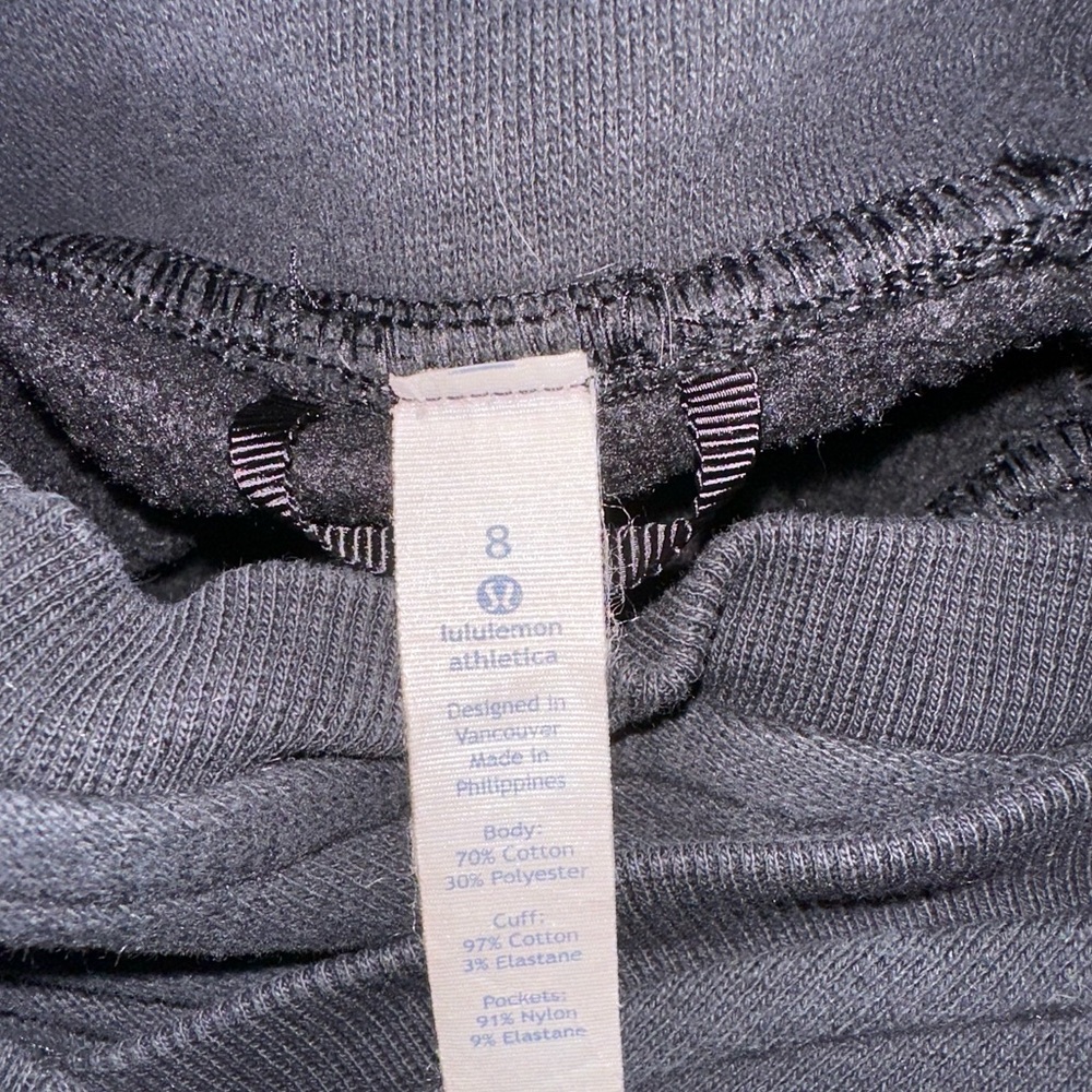 Lululemon Scuba Pullover Hoodie - Picture 6 of 6